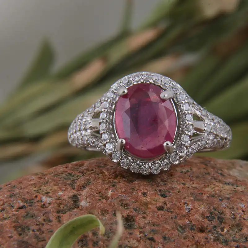 انگشتر نقره زنانه بازرگانی میلادی مدل سنگ یاقوت نگین برلیان بدون ریز ابکاری رادیوم کد AWR_1528