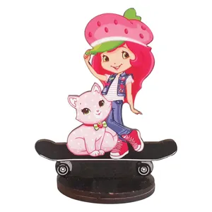 استند رومیزی کودک مدل دختر توت فرنگی