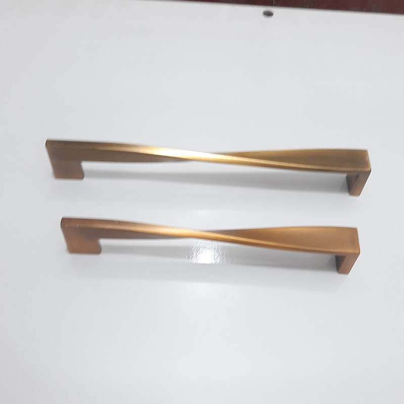 دستگیره کابینت مدل M48