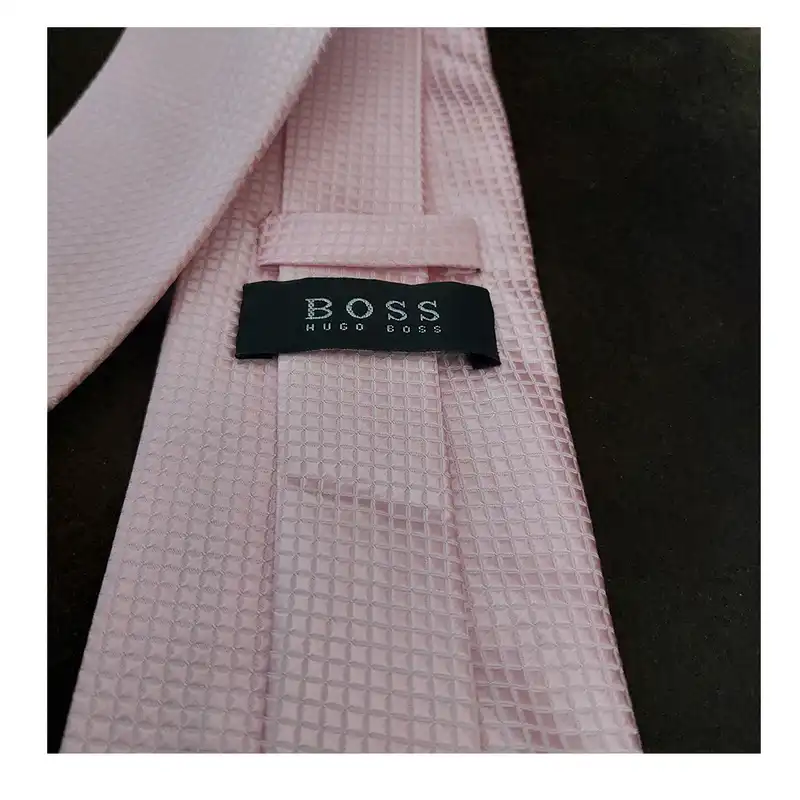 کراوات مردانه هوگو باس مدل چهارخونه کد AS14445 رنگ صورتی