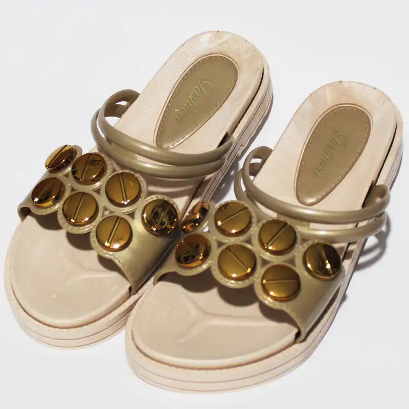 دمپایی زنانه پاپا مدل ویدا کد SVN 2435