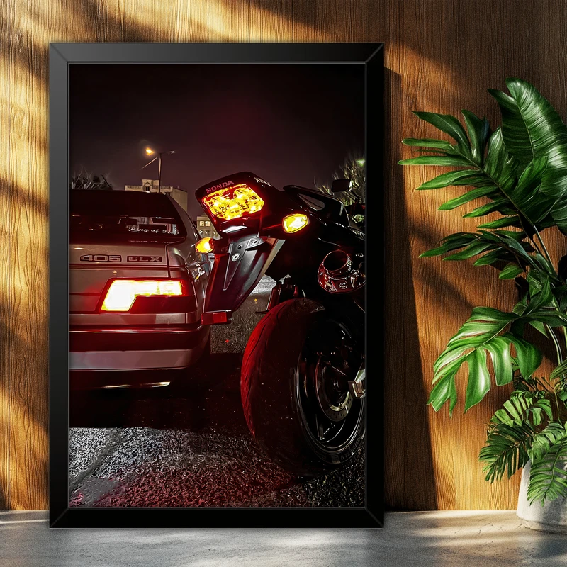 تابلو بکلیت طرح موتور سنگین HONDA CB1300 و ماشین پژو 405 مدل b-po1538 فریم مشکی