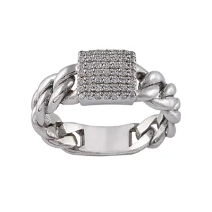 انگشتر طلا 18 عیار زنانه جواهری سون مدل 2620