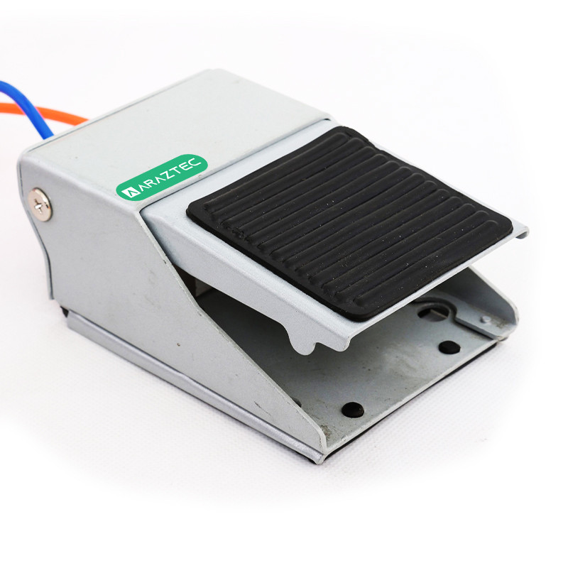 دستگاه پرکن مایعات آرازتک مدل F8