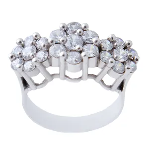 انگشتر نقره زنانه بازرگانی میلادی مدل فلاور کد AWR_685