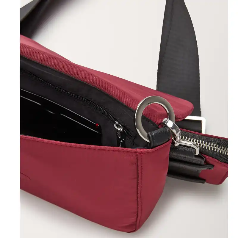 کیف دوشی زنانه اس.اولیور مدل 201.10.11.25.300.2110189