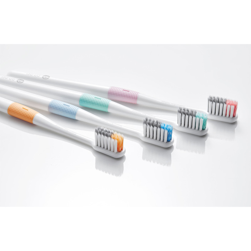 مسواک دکتر بی مدل B Bass مجموعه 4 عددی