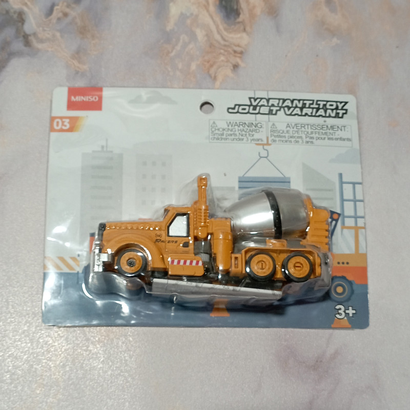 ماشین بازی مینیسو مدل Mixer Truck