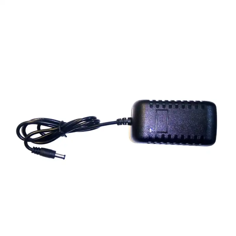 آداپتور 5 ولت 2 آمپر مدیا نور مدل 2021