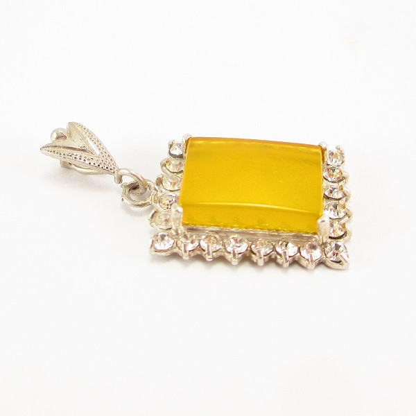 آویز نقره زنانه پارلا گوهر مدل شرف الشمس کد 2826 آویز نقره زنانه پارلا گوهر مدل شرف الشمس کد 2826