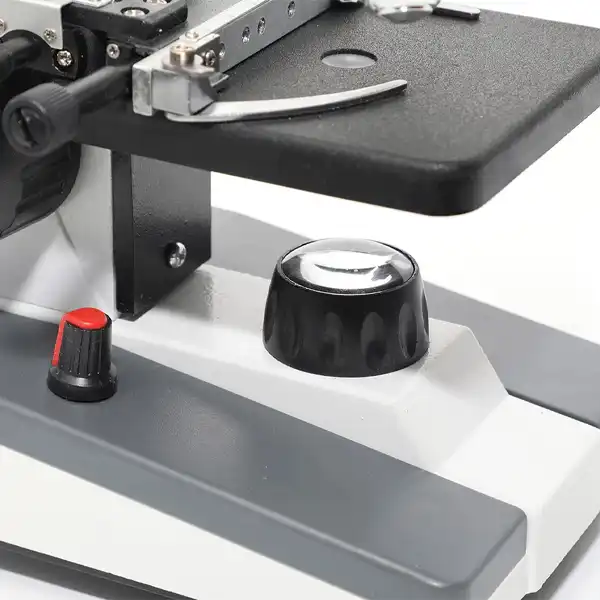 میکروسکوپ مدل زیستی مدل XSP-116B