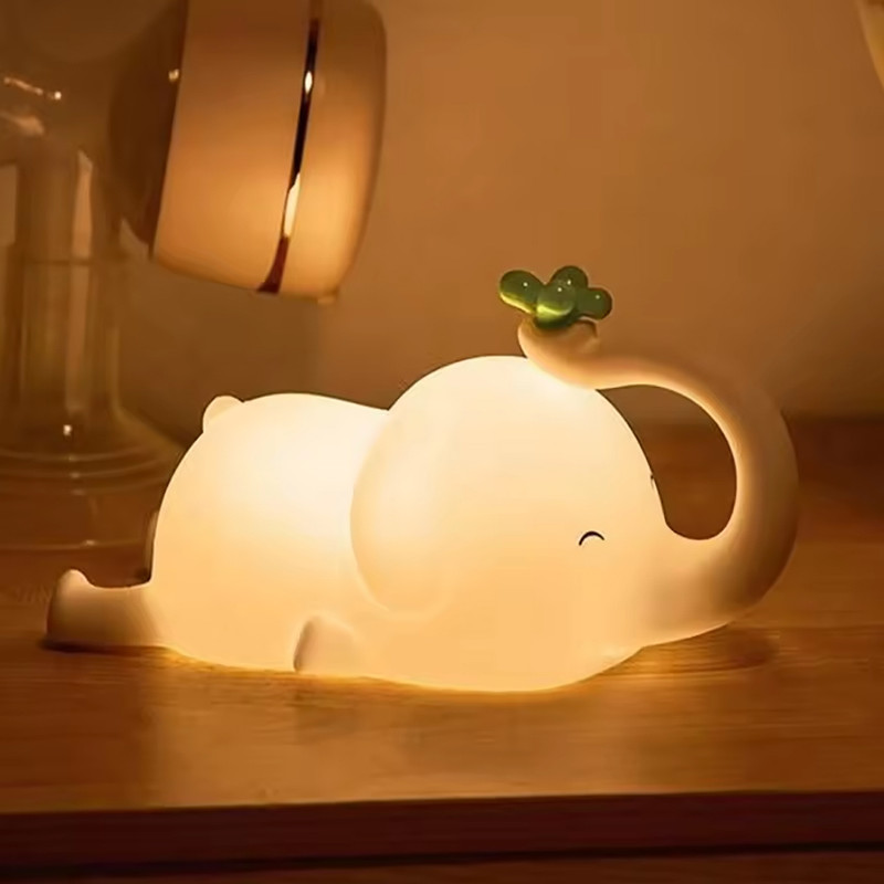 چراغ خواب کودک طرح فیل مدل D5