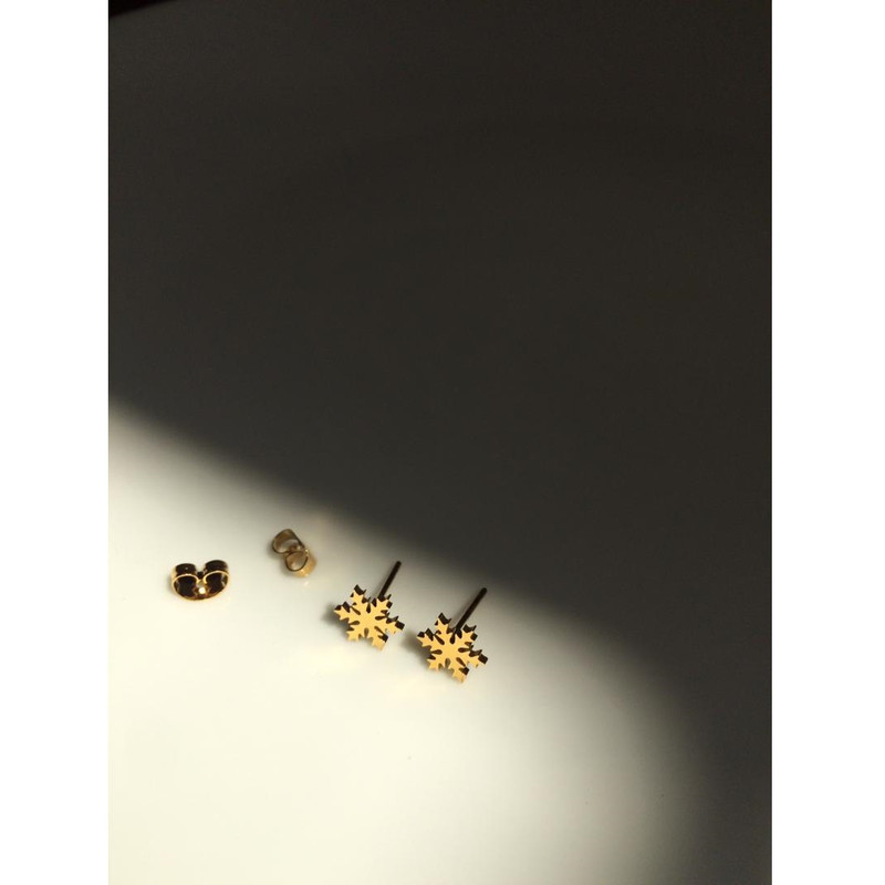 گوشواره زنانه طرح دانه برف مدل 43