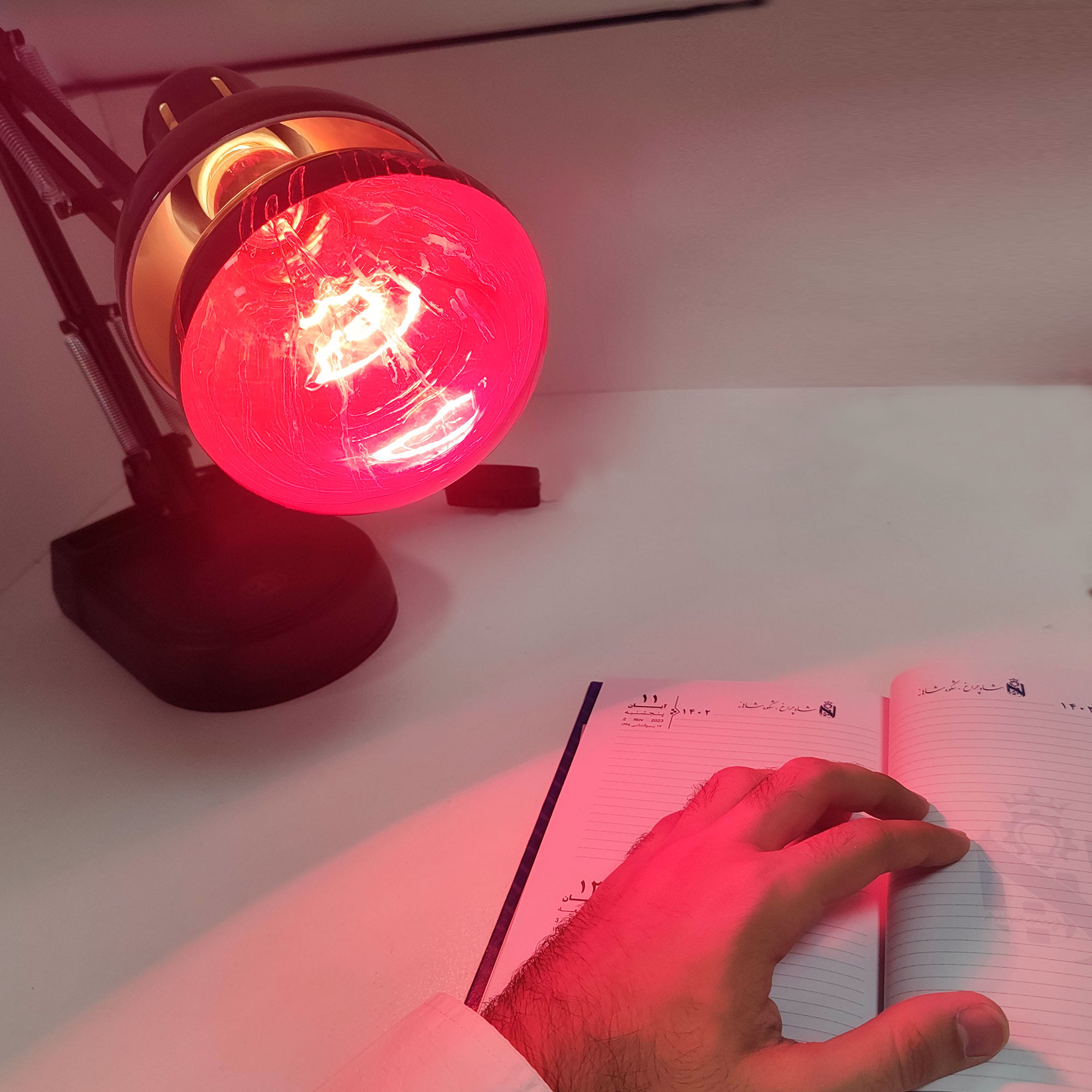 بخاری برقی مدل لامپی مادون قرمز کد E27-250W بدون پایه