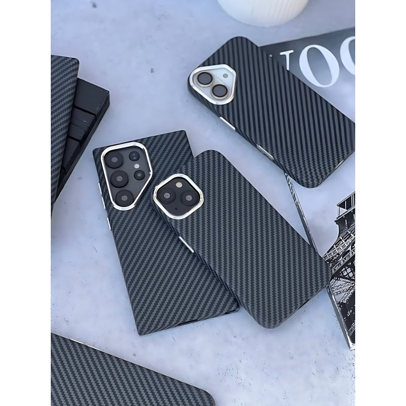 کاور مدل Carbonix مناسب برای گوشی موبایل اپل iPhone 13 Pro Max