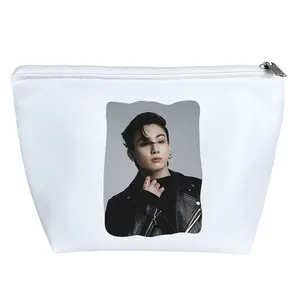 کیف لوازم آرایش دخترانه خندالو مدل جونگ کوک jungkook کد 737