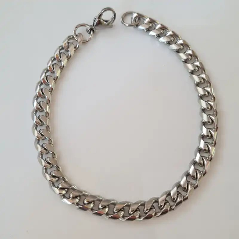 دستبند مدل زنجیری کد ۰۰۲