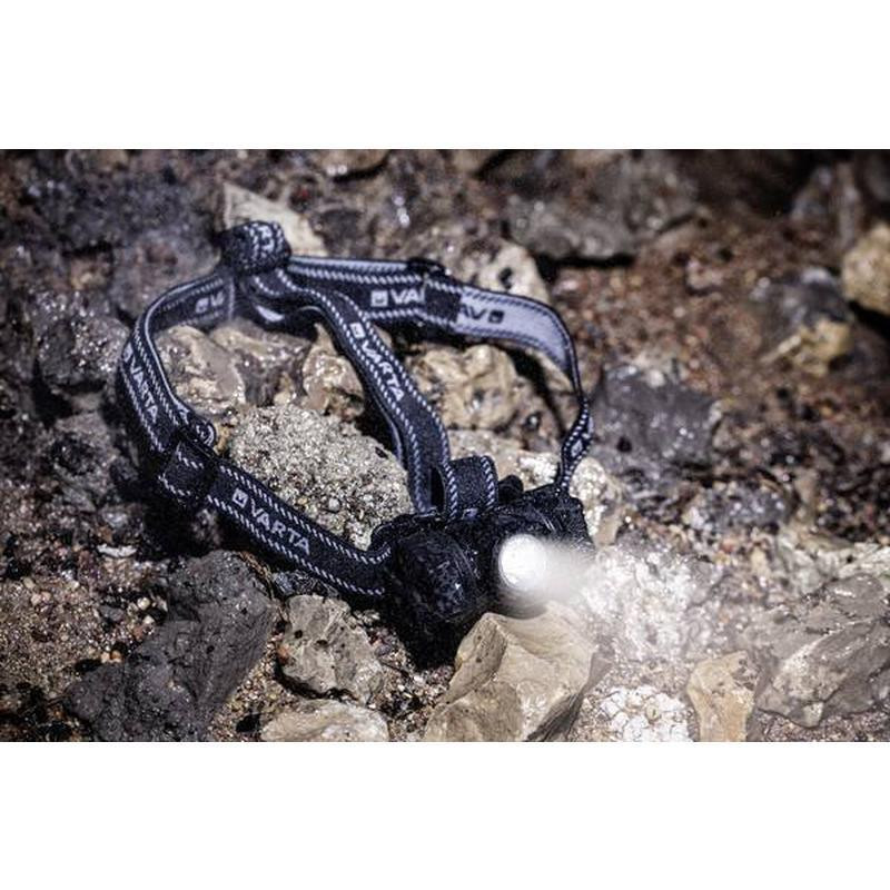 چراغ پیشانی وارتا مدل H20 PRO به همراه باطری مجموعه 4 عددی