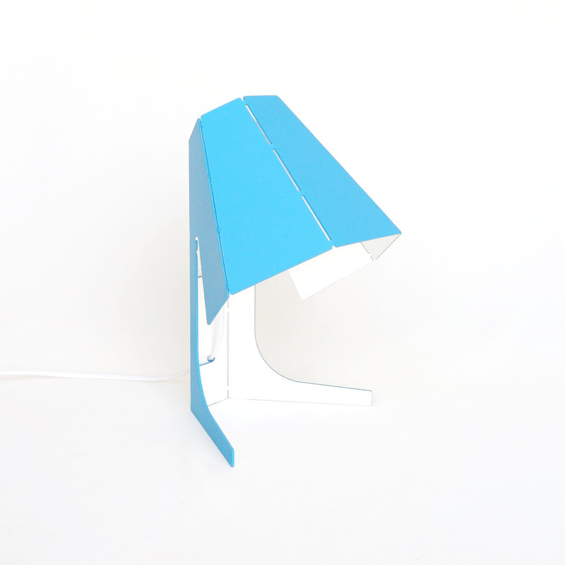 چراغ مطالعه مدل فرکتا