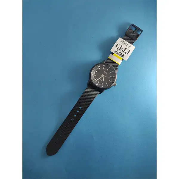 ساعت مچی عقربه ای زنانه و مردانه کیو اند کیو مدل VR52J012Y