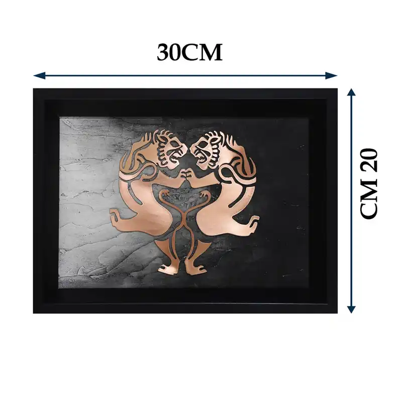 تابلو معرق مسی طرح نماد شیر دوره هخامنشیان پتینه کد 2030-134