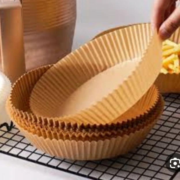 عکس شماره 3 : ورق نسوز شیرینی-پزی مدل کاغذ سرخ کن گرد کد l20 مجموعه 100 عددی