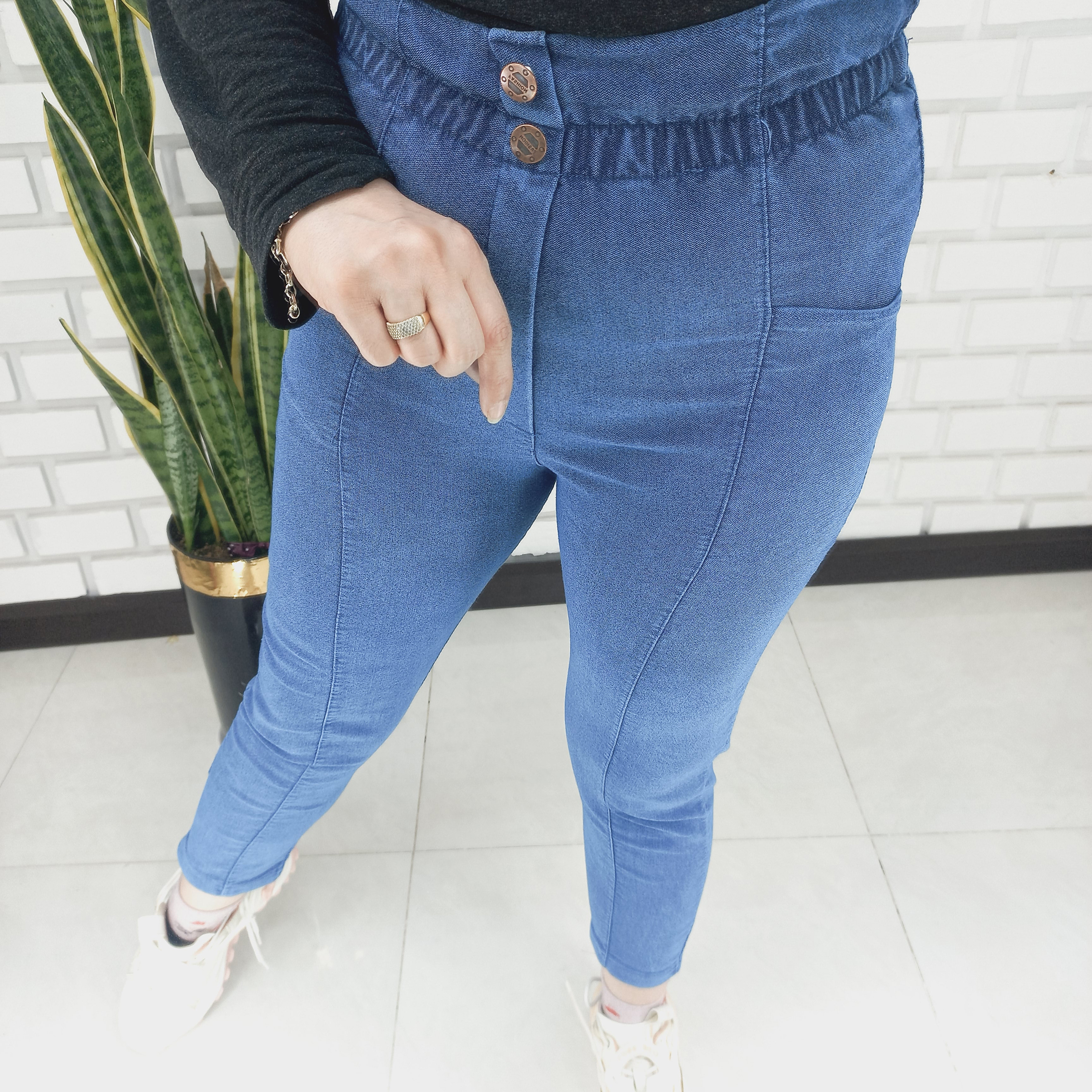 شلوار جین زنانه مدل مام فیت کد 866 رنگ آبی