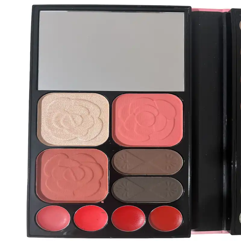 پالت آرایش صورت انی لیدی مدل Fashion