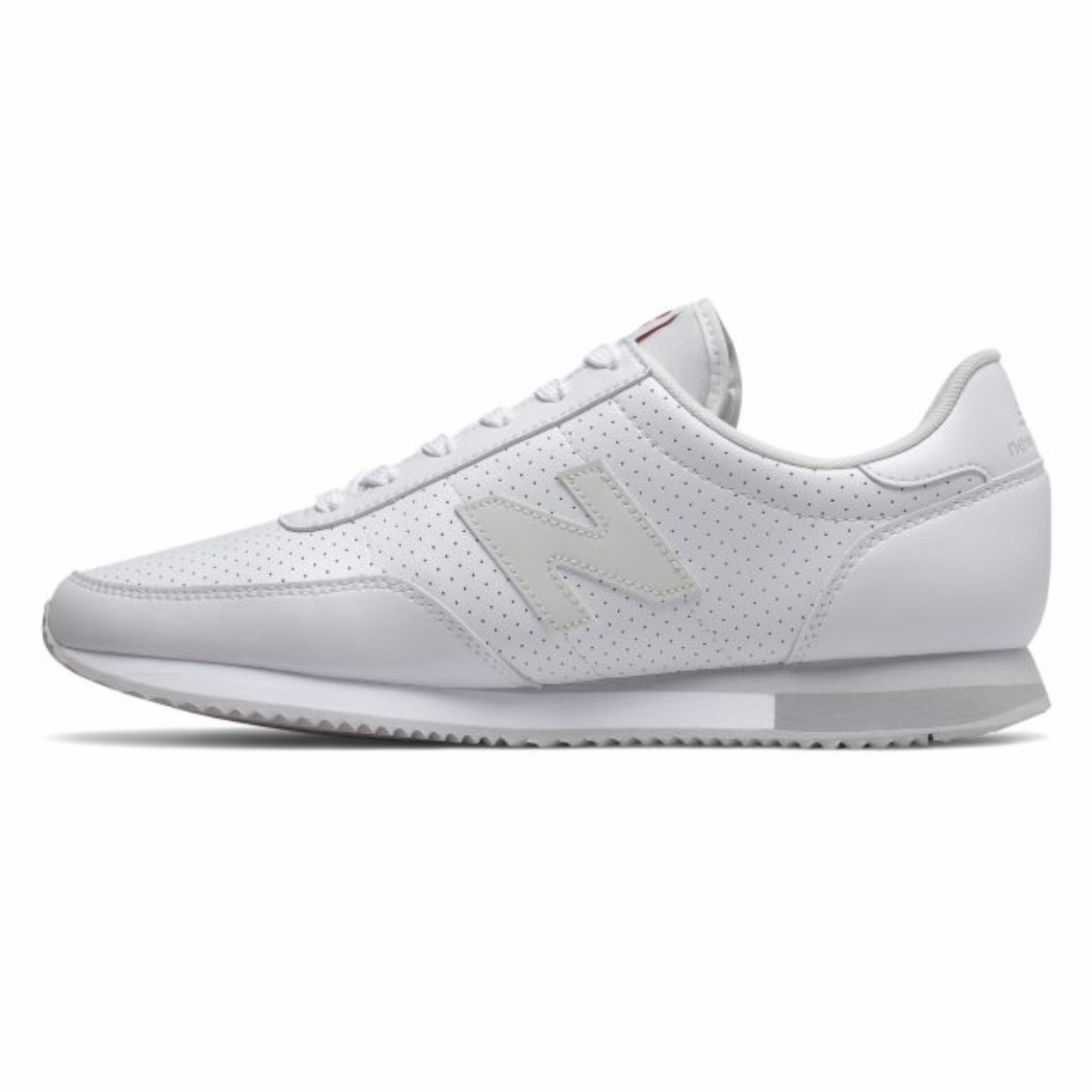 white new balance 624