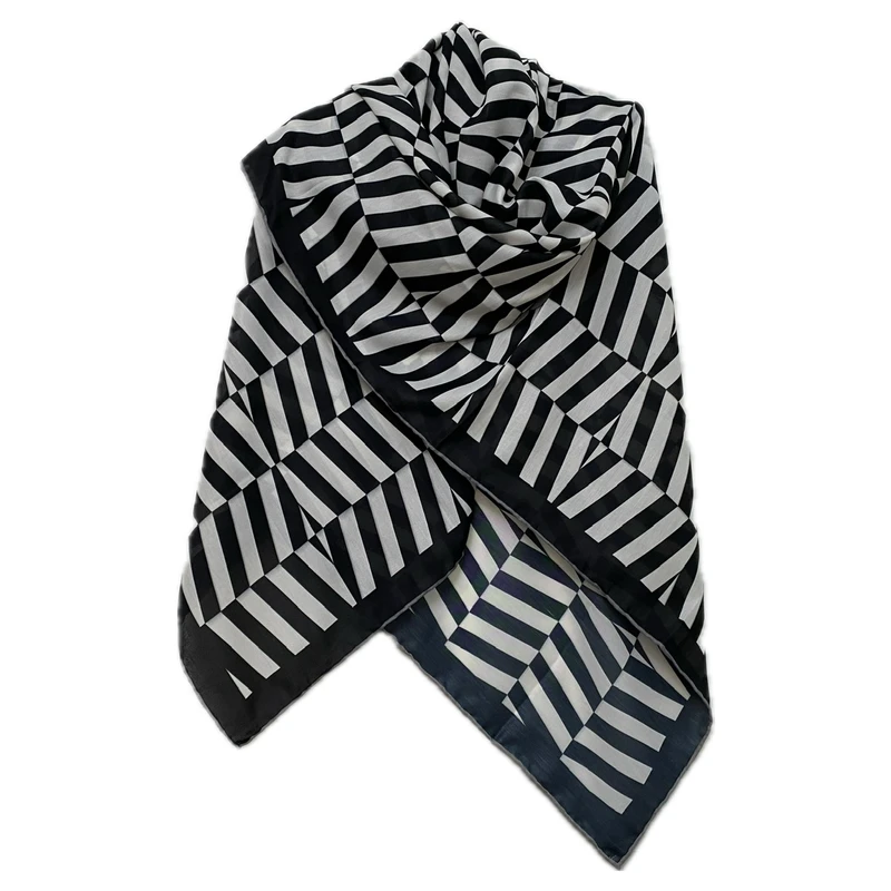 روسری زنانه مدل نخی چهارفصل دست دوز کد 1337