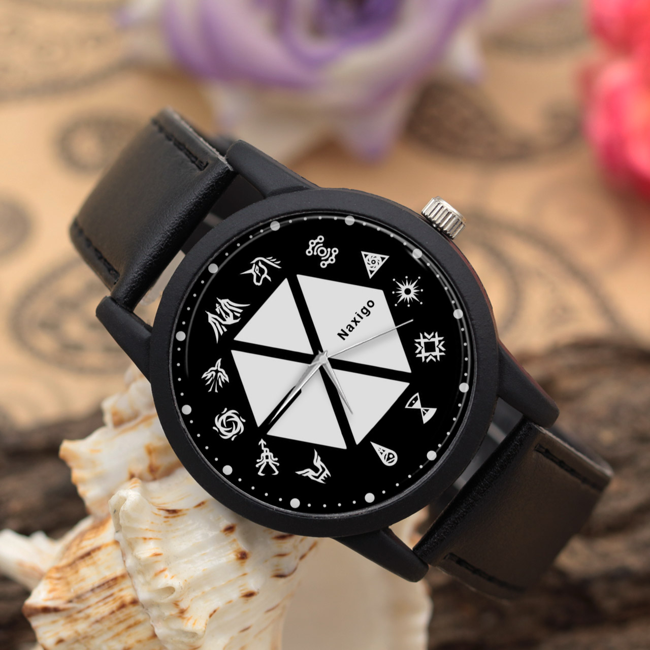 ساعت مچی عقربه ای ناکسیگو طرح EXO کد LF4191