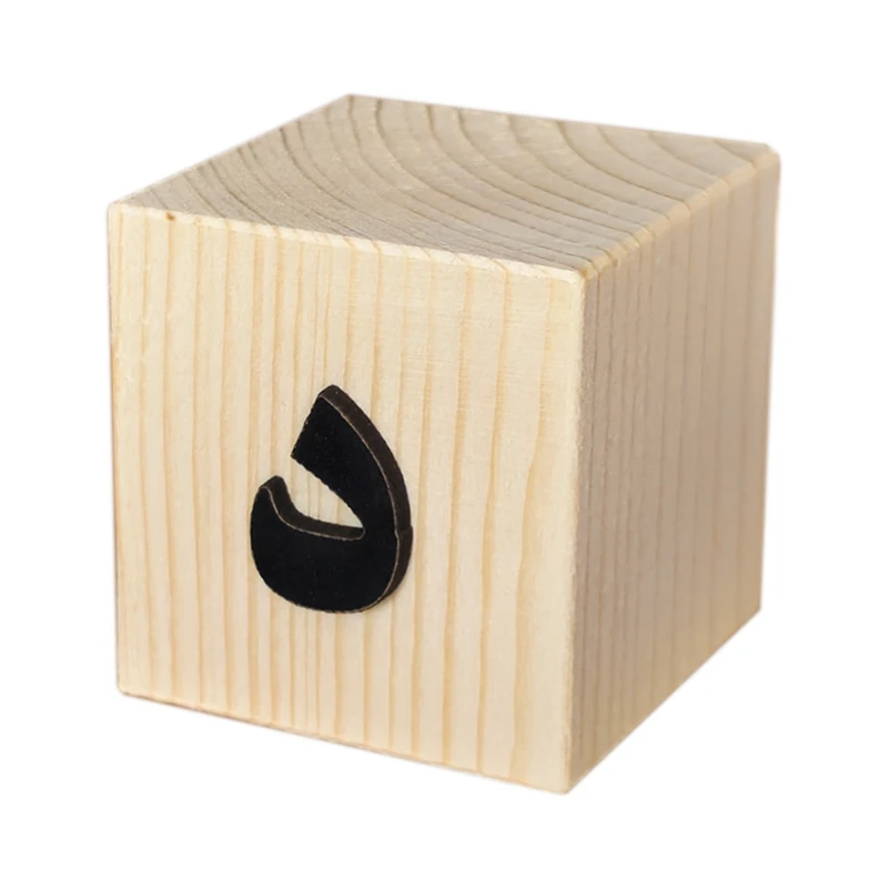 استند رومیزی تزیینی مدل مکعب اسم فارسی طرح حرف  د