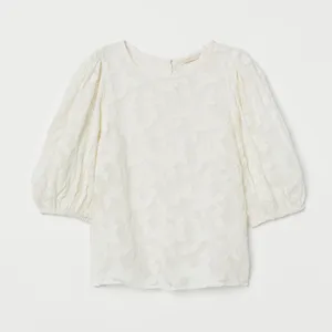 بلوز زنانه اچ اند ام مدل 0783843001