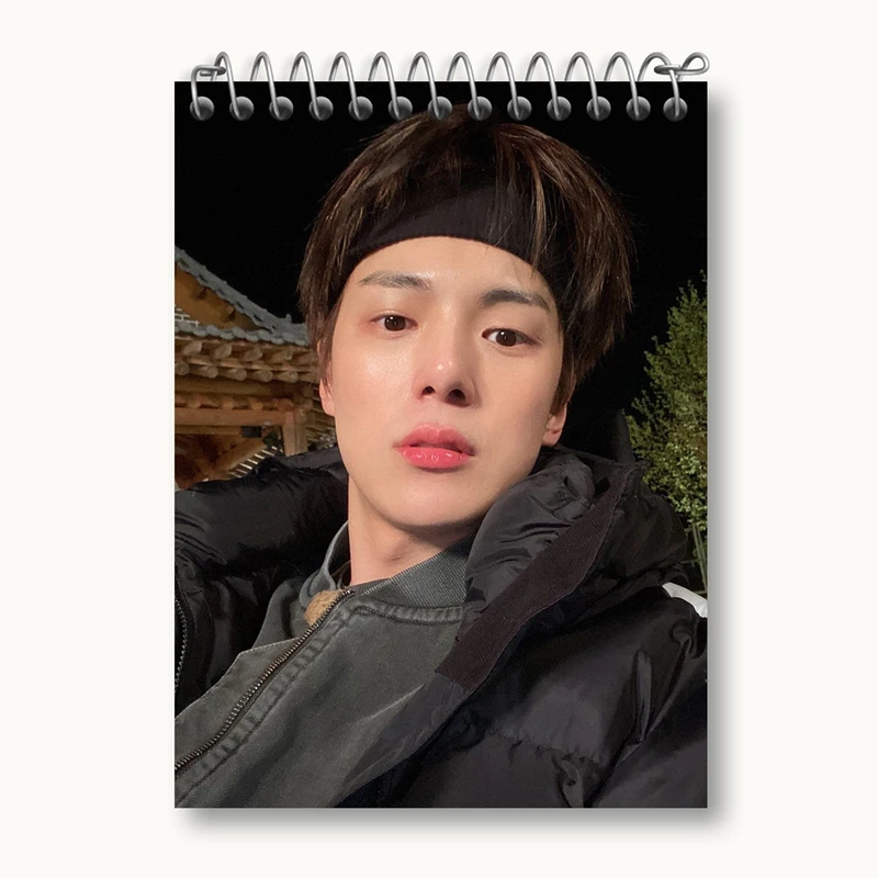 دفتر یادداشت 50 برگ خندالو مدل مینهیوک گروه مانستا اکس MONSTA X کد 21164
