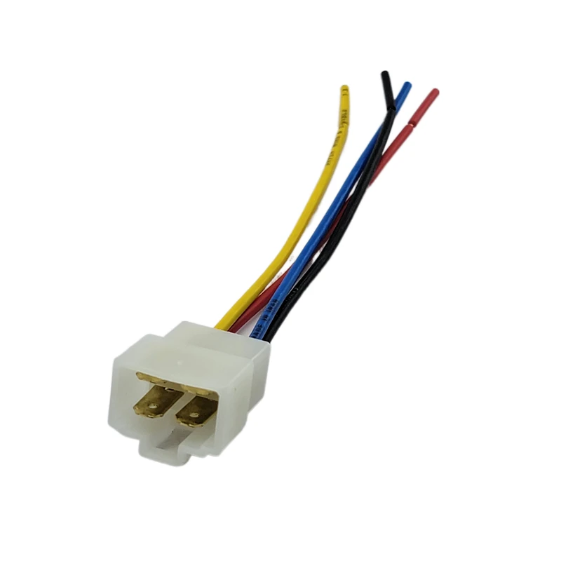 سوکت پمپ بنزین آریکو کد 007 مناسب برای پراید