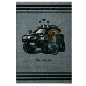 فرش ماشینی 700 شانه محتشم زمینه طوسی حاشیه طوسی مدل خرس و ماشین کد 101278