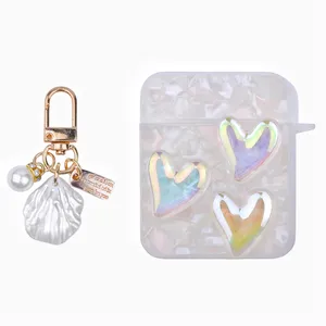 کاور طرح سه قلب صدفی مناسب برای کیس اپل ایرپاد 2/1 به همراه آویز