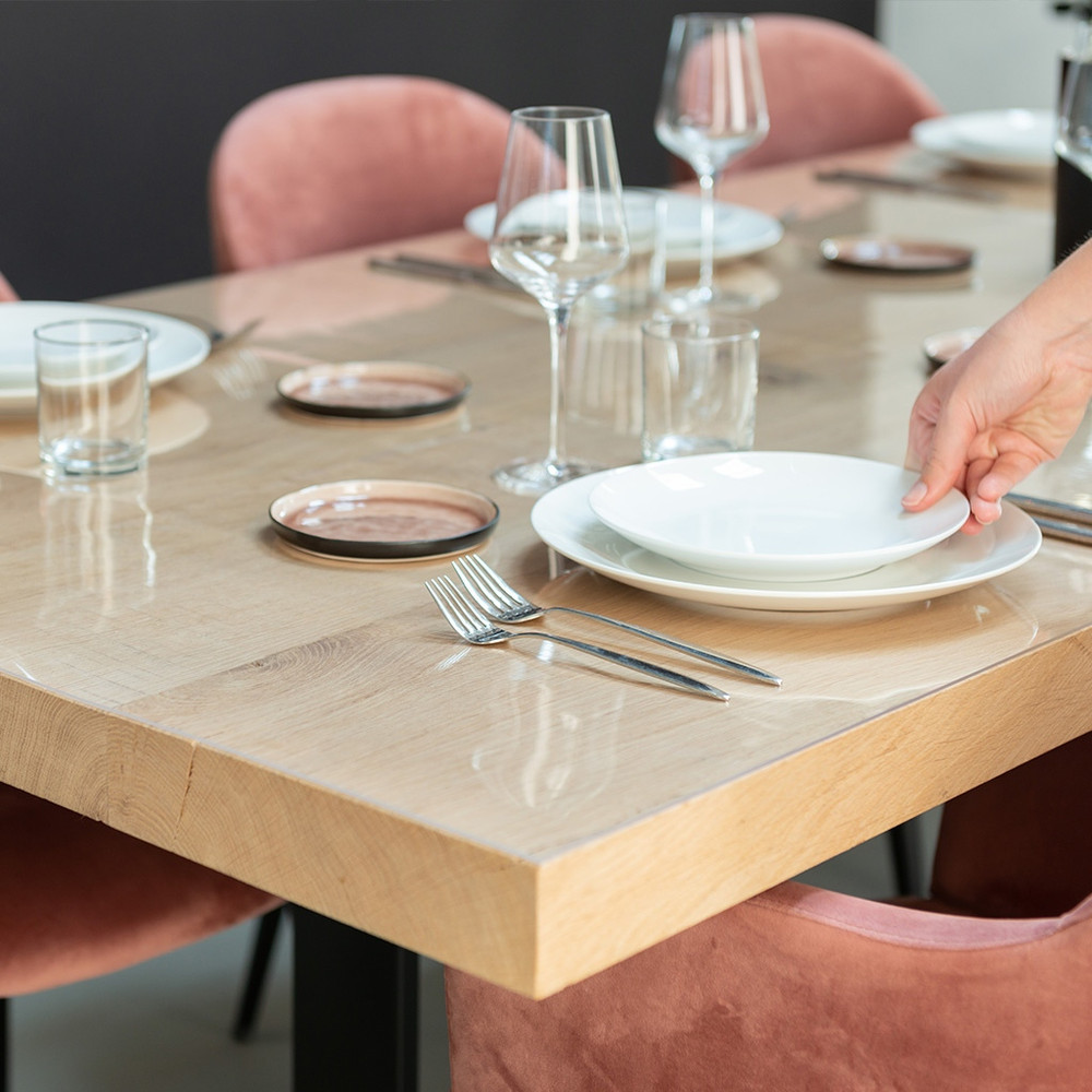 طلق رومیزی مدل کریستال ضخیم کد A90-T110 سایز 110×90 سانتی متر