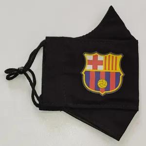 ماسک پارچه ای طرح بارسلونا
