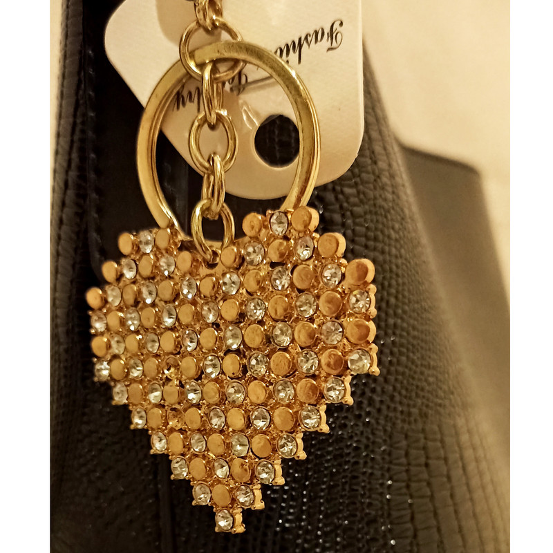 جاکلیدی زنانه مدل love