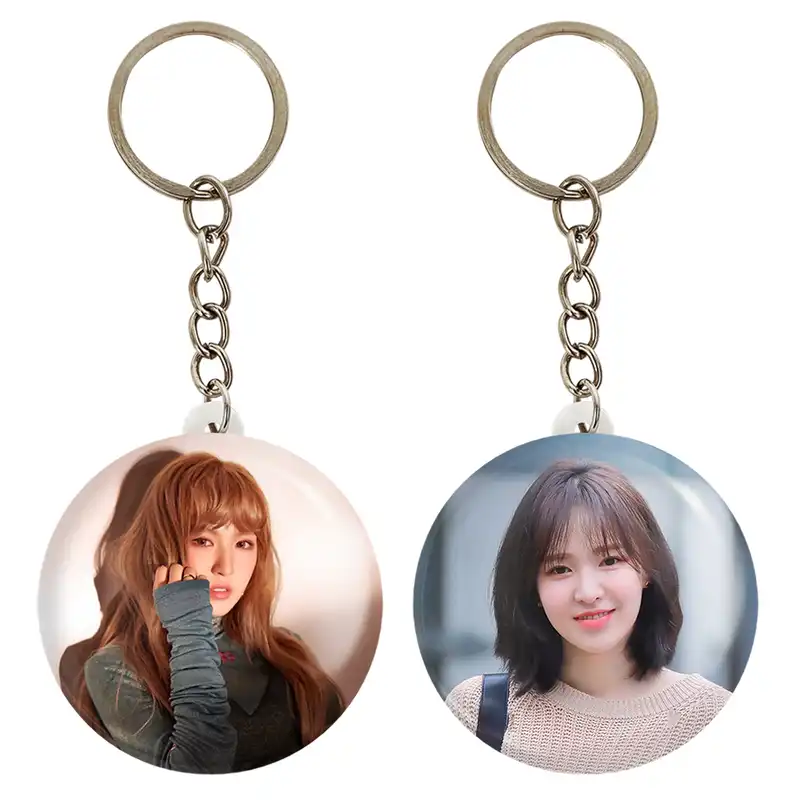 جاکلیدی خندالو مدل وندی گروه رد ولوت Red Velvet کد 1968119677 مجموعه 2 عددی