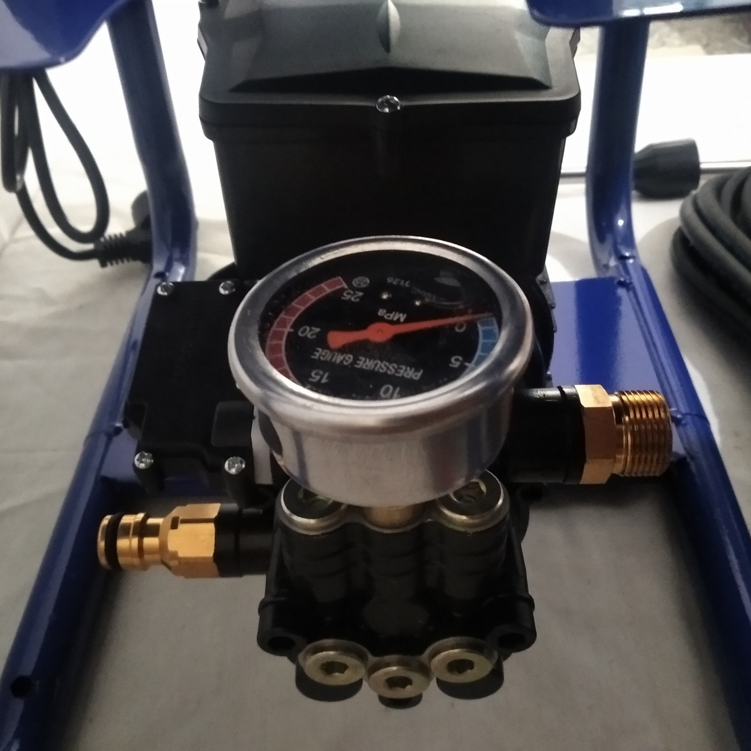 کارواش هیوندای مدل HD-350 کارواش هیوندای مدل HD-350