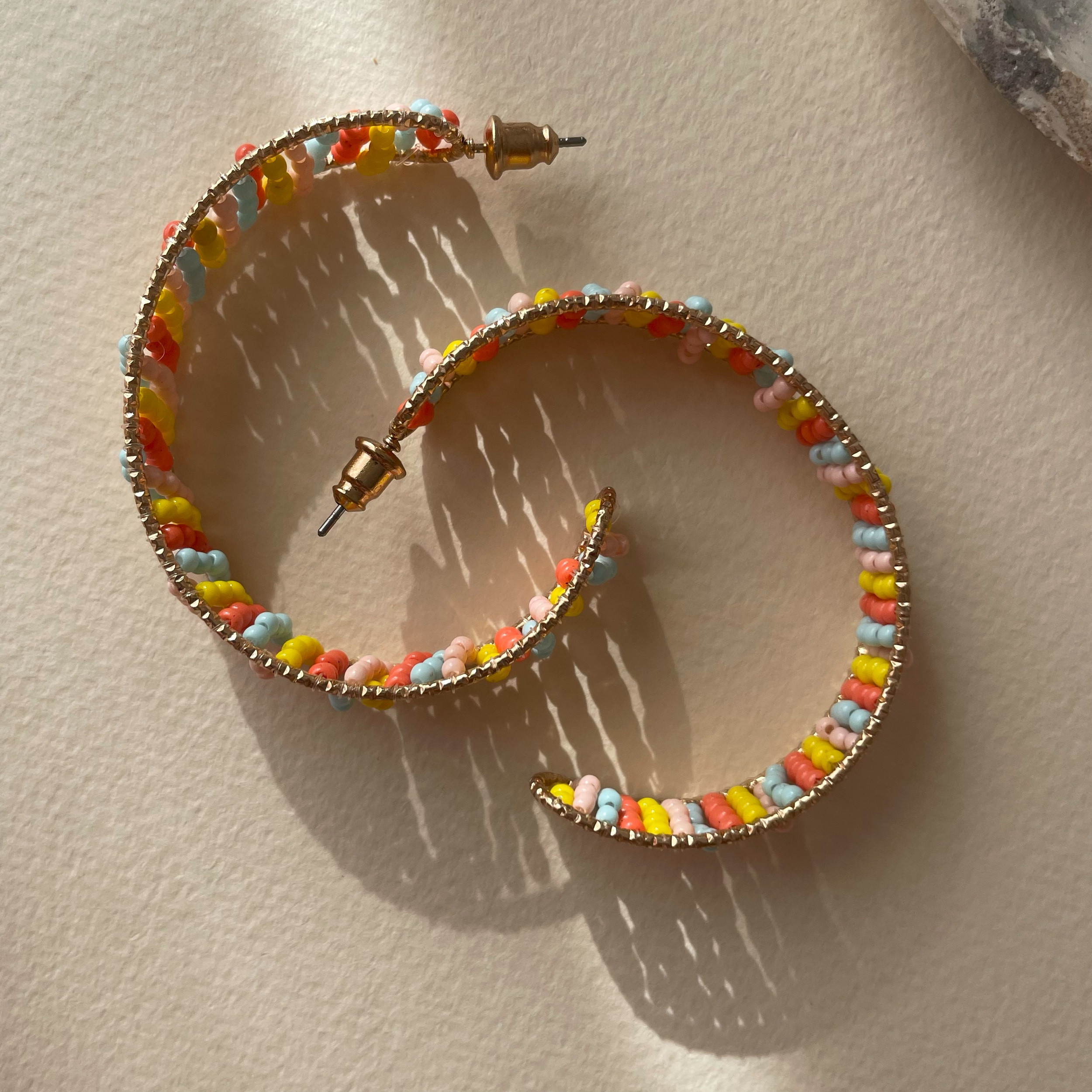 گوشواره دخترانه آی ام مدل AE1209-011 گوشواره دخترانه آی ام مدل AE1209-011