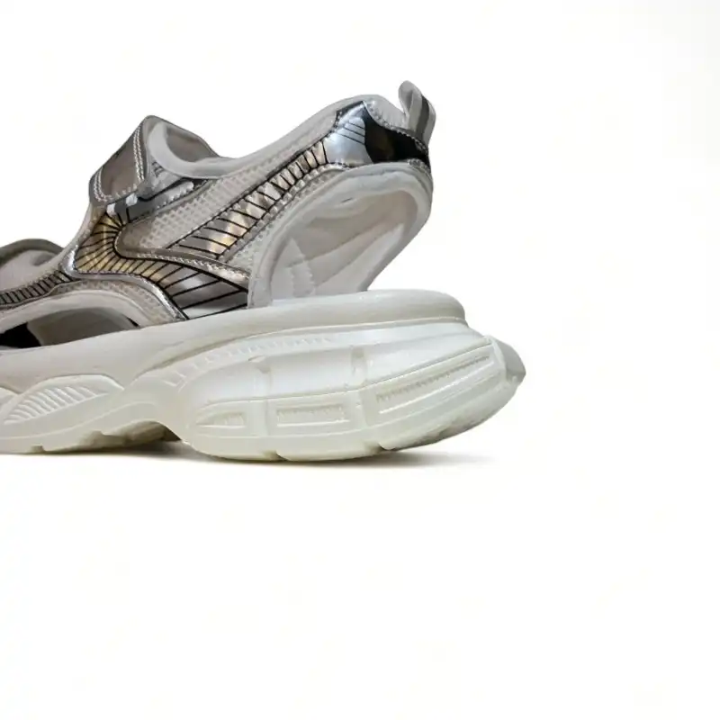 صندل زنانه مدل سانیا کد 001