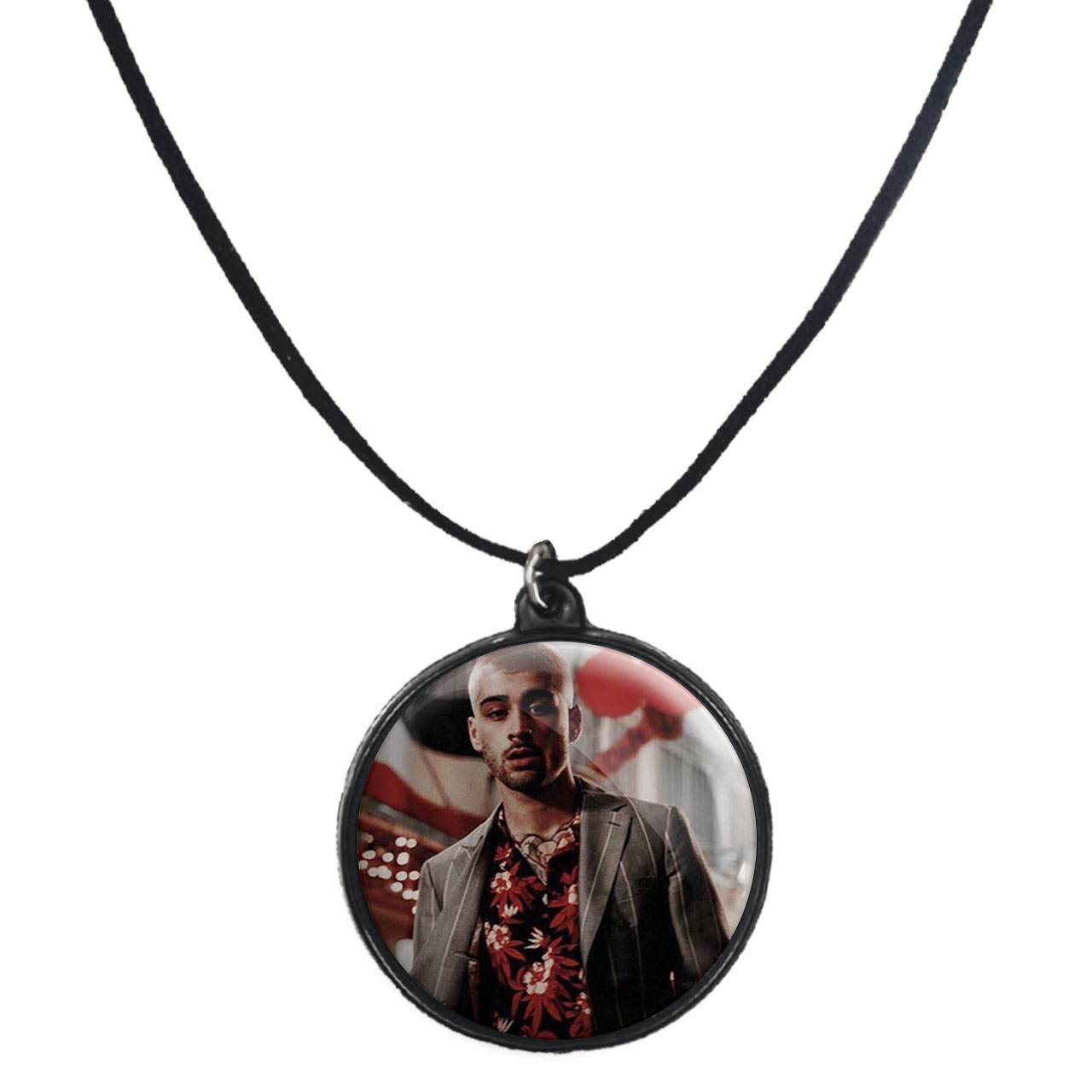 گردنبند پرمانه طرح گروه موسیقی متالیکا کد pmb.8429 مدل دو طرفه