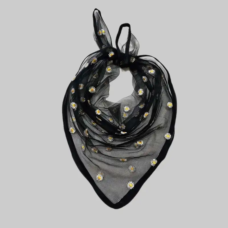 روسری زنانه مدل مینی بابونه