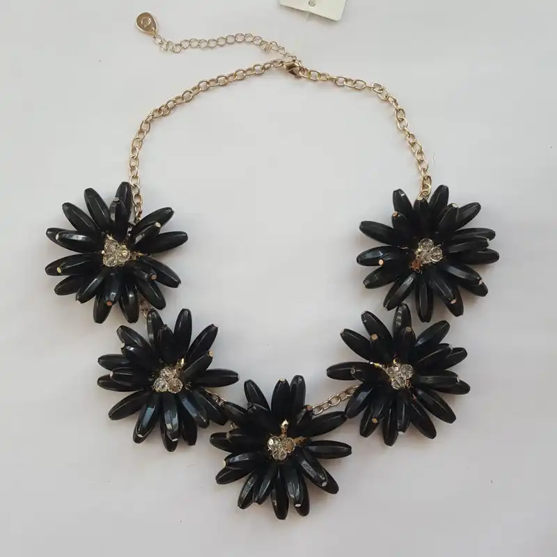 گردنبند زنانه کوبوس مدل  flower