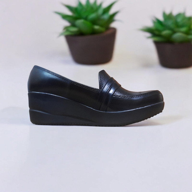 کفش طبی زنانه مدل Lc1