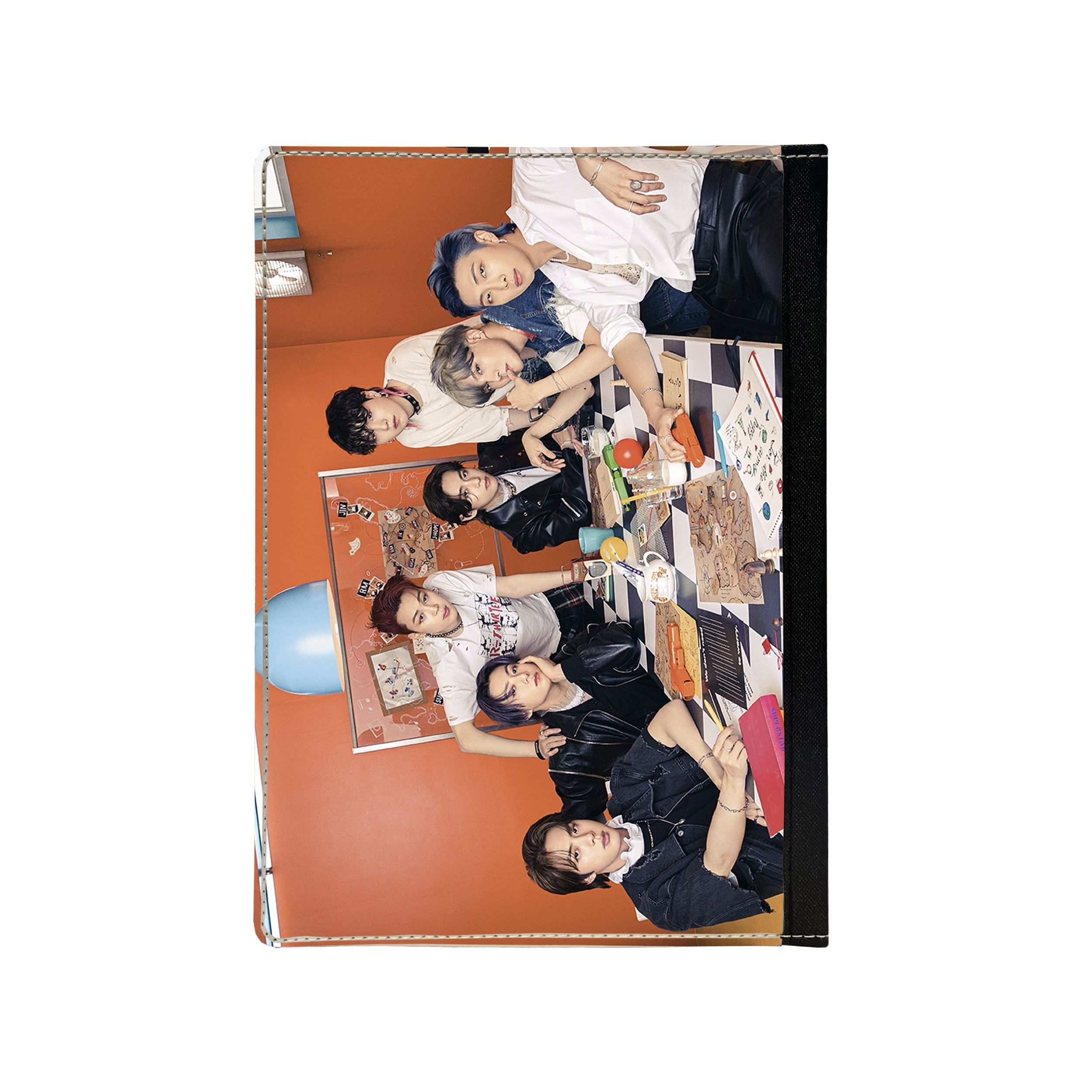 کلاسور مدل BTS