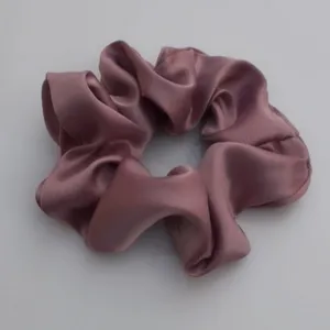 کش مو زنانه مدل اسکرانچی